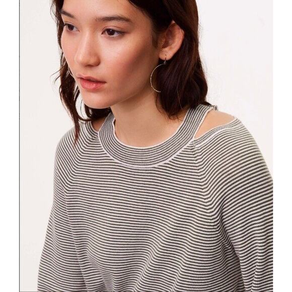 LOFT Striped Cutout Swing Sweater Gray White Flared Sleeves Ribbed Womens Medium - Picture 11 of 11